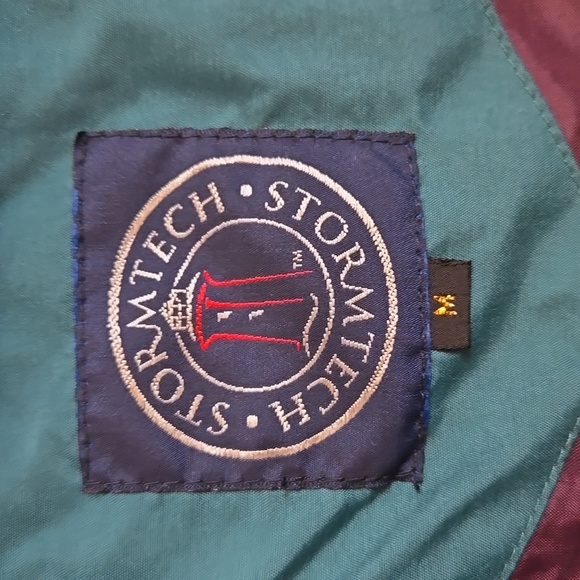 Vintage Stormtech - Picture 8 of 8